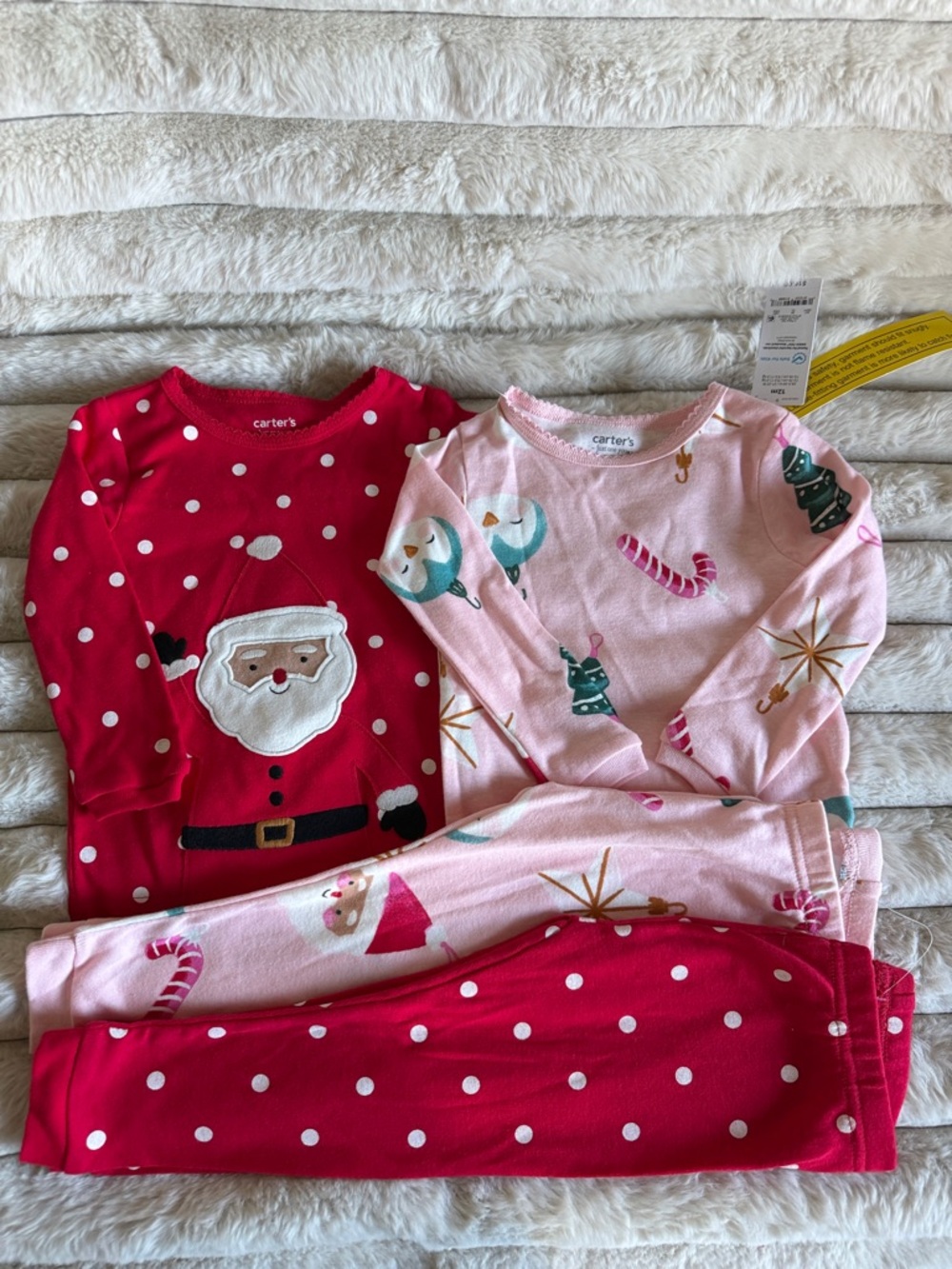 Carter's Holiday Christmas Pajamas Two Piece Santa 🧑🎄 Red & Pink 12 Months NEW!